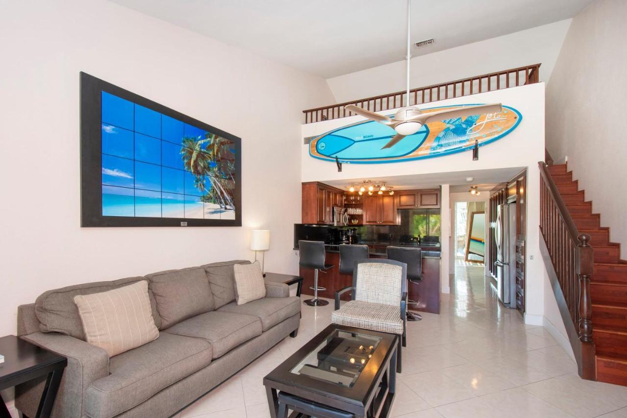 Beach Living At Island Pine Villas Blaw George Town Kültér fotó